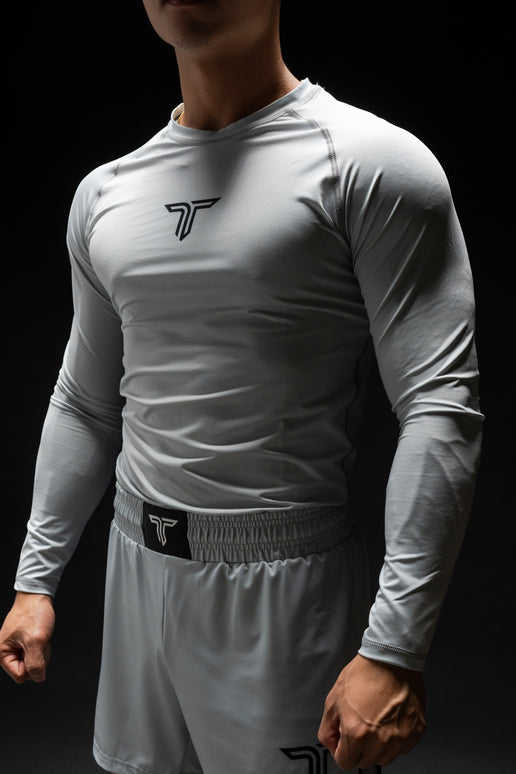 Essential Long-Sleeve Rashguard - Silver